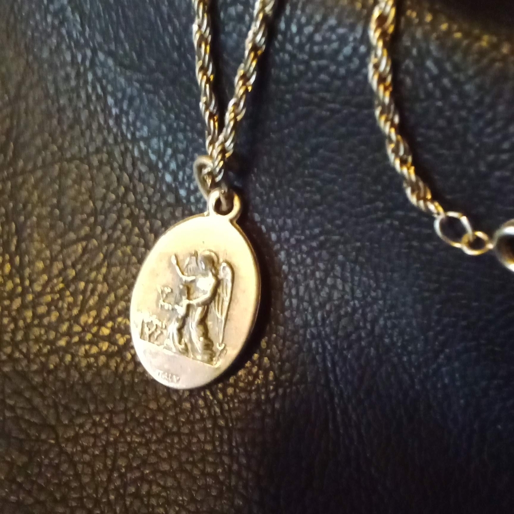Saint Ann Medal Mother Mary Vintage Charm Necklace - Picture 3 of 5